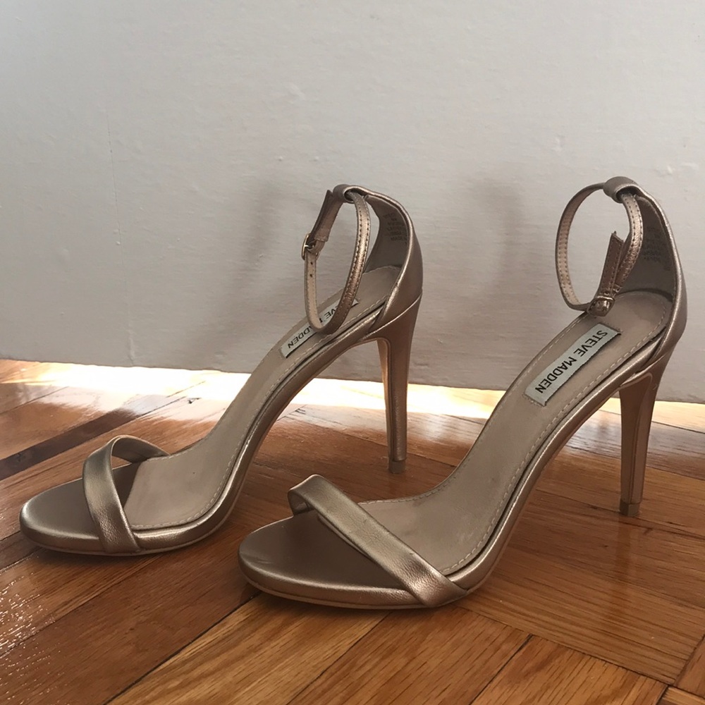 Steve Madden STECY heels
